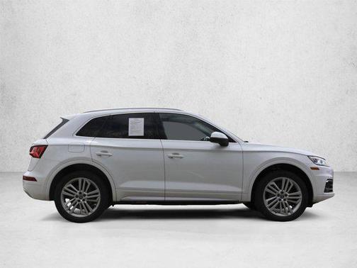 Ibis White 2018 Audi Q5 2.0T Prestige