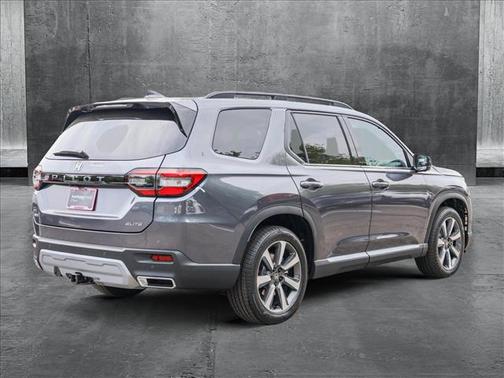 2025 Honda Pilot Elite