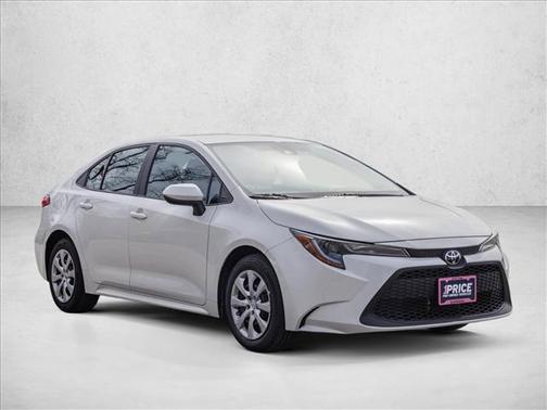 Blizzard Pearl 2020 Toyota Corolla LE