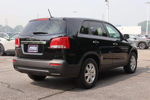 Ebony Black 2012 Kia Sorento LX