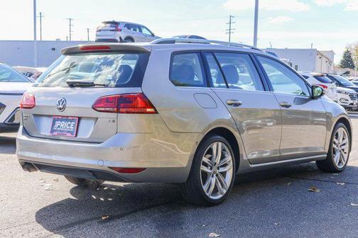 2016 Volkswagen Golf SportWagen TSI SEL 4-Door