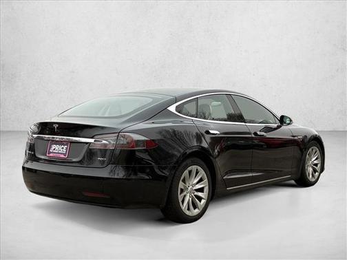 2016 Tesla Model S 70D
