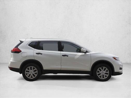 Glacier White 2017 Nissan Rogue S