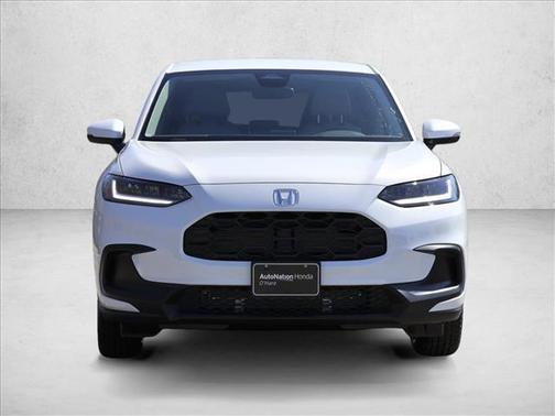 Platinum White Pearl 2026 Honda HR-V LX