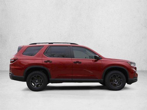 Radiant Red Metallic II 2025 Honda Pilot TrailSport