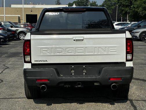 2024 Honda Ridgeline Black