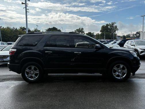 2011 GMC Acadia SLE