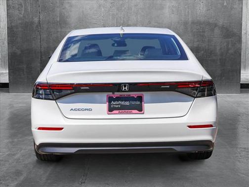 2025 Honda Accord LX 1.5T