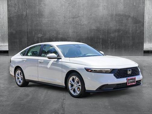 2025 Honda Accord LX 1.5T