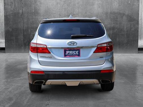 2016 Hyundai SANTA FE SE