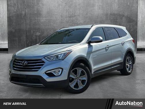 2016 Hyundai SANTA FE SE