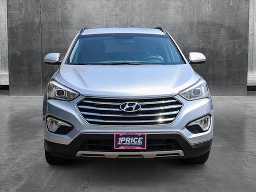 2016 Hyundai SANTA FE SE