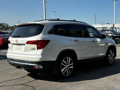 2017 Honda Pilot Elite