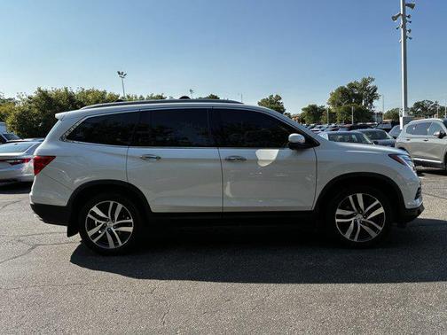 2017 Honda Pilot Elite