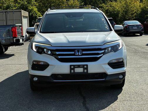 2017 Honda Pilot Elite