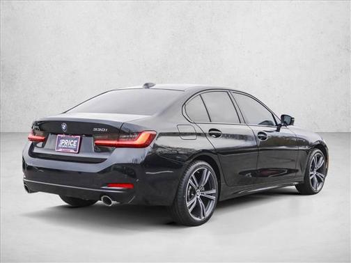 2023 BMW 330 xDrive