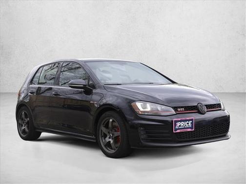 Deep Black Pearl 2017 Volkswagen Golf GTI 2.0T SE 4-Door