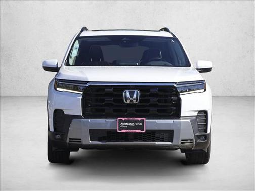 Platinum White Pearl 2026 Honda Pilot Elite