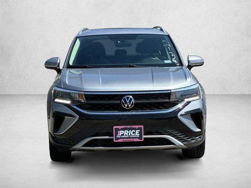 Pyrite Silver Metallic 2022 Volkswagen Taos 1.5T SE