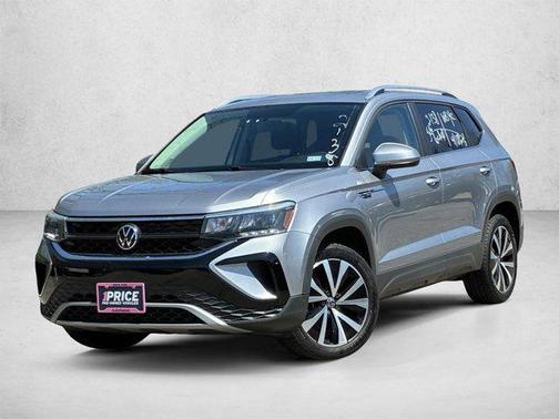 Pyrite Silver Metallic 2022 Volkswagen Taos 1.5T SE