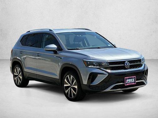 Pyrite Silver Metallic 2022 Volkswagen Taos 1.5T SE