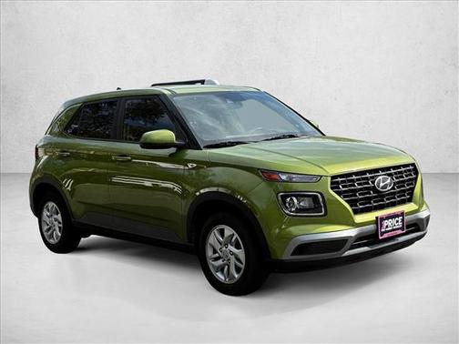 2022 Hyundai VENUE SE