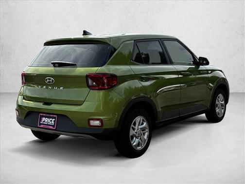 2022 Hyundai VENUE SE