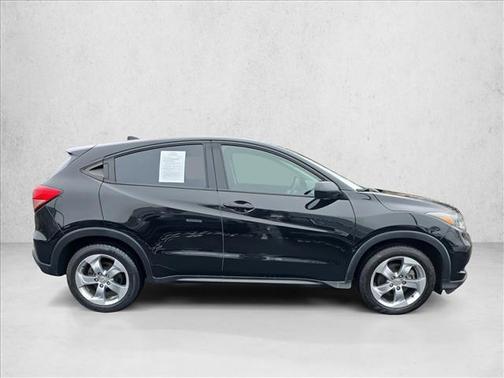 Crystal Black Pearl 2018 Honda HR-V LX