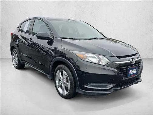 Crystal Black Pearl 2018 Honda HR-V LX