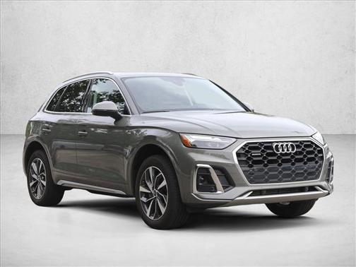 Chronos Gray Metallic 2024 Audi Q5 45 S line Premium