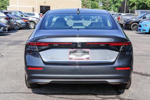 2025 Honda Accord LX 1.5T