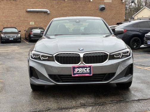 Skyscraper Grey Me 2023 BMW 330 xDrive