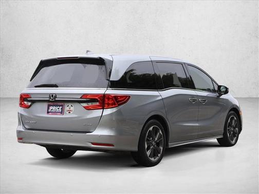Lunar Silver Metallic 2023 Honda Odyssey Elite