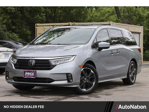 Lunar Silver Metallic 2023 Honda Odyssey Elite