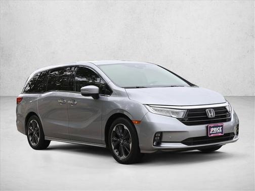 Lunar Silver Metallic 2023 Honda Odyssey Elite