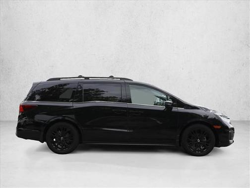 Crystal Black Pearl 2025 Honda Odyssey Sport-L
