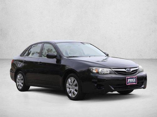 Obsidian Black Pearl 2010 Subaru Impreza 2.5 i