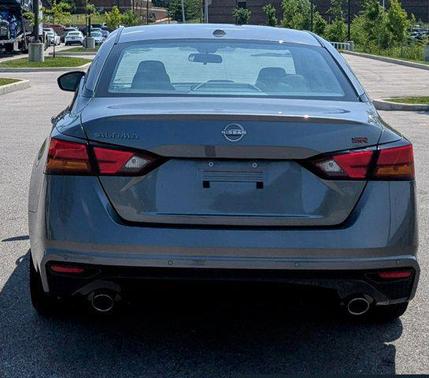 2023 Nissan Altima SR FWD