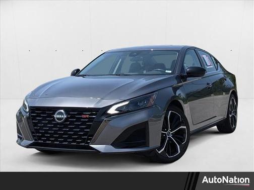 2023 Nissan Altima SR FWD
