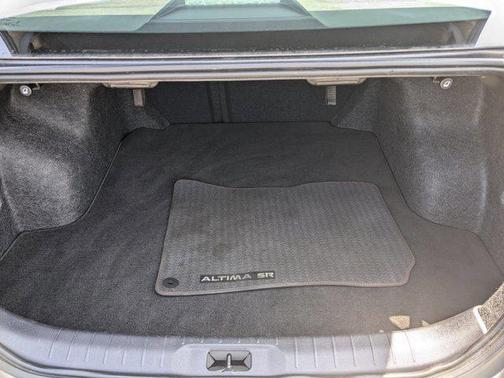 2023 Nissan Altima SR FWD