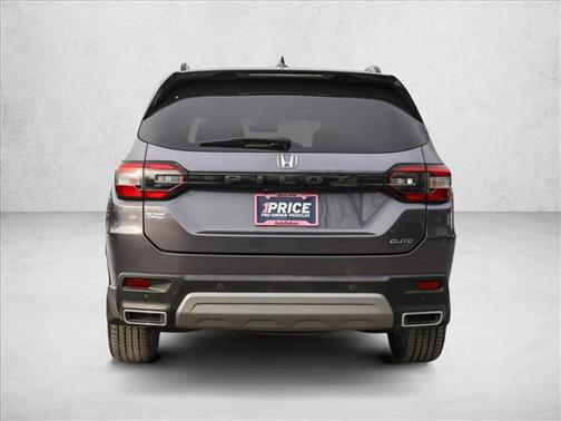 2023 Honda Pilot AWD Elite