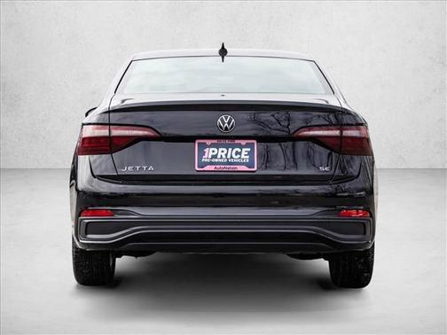 Deep Black Pearl 2024 Volkswagen Jetta 1.5T SE