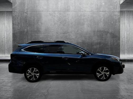 2022 Subaru Outback Touring