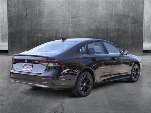 2025 Honda Accord Sport SE 1.5T