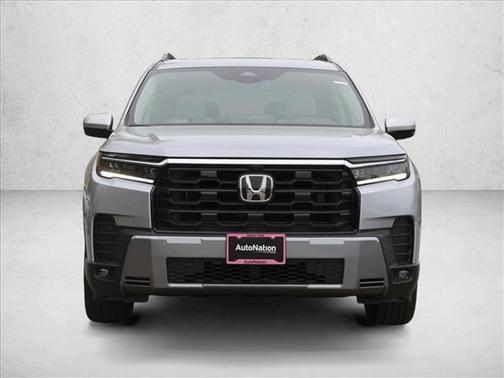 Solar Silver Metallic 2026 Honda Pilot Touring 8-Passenger