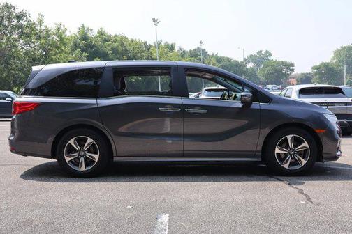Modern Steel Metallic 2018 Honda Odyssey Touring