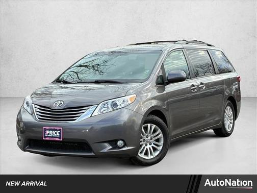 2016 Toyota Sienna XLE