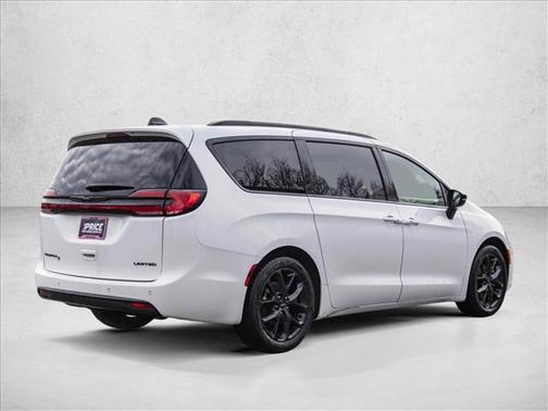 2025 Chrysler Pacifica Limited