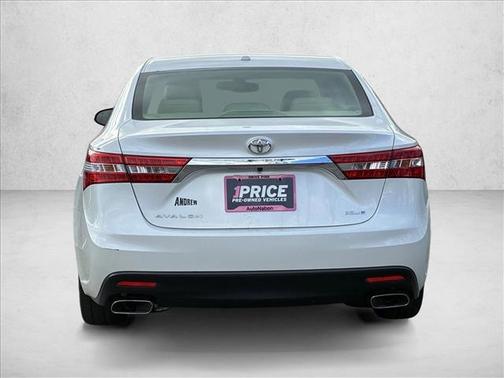 Blizzard Pearl 2015 Toyota Avalon XLE