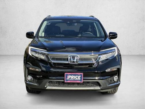 2022 Honda Pilot Touring 8-Passenger